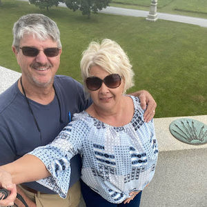 Meet your Posher, Carla